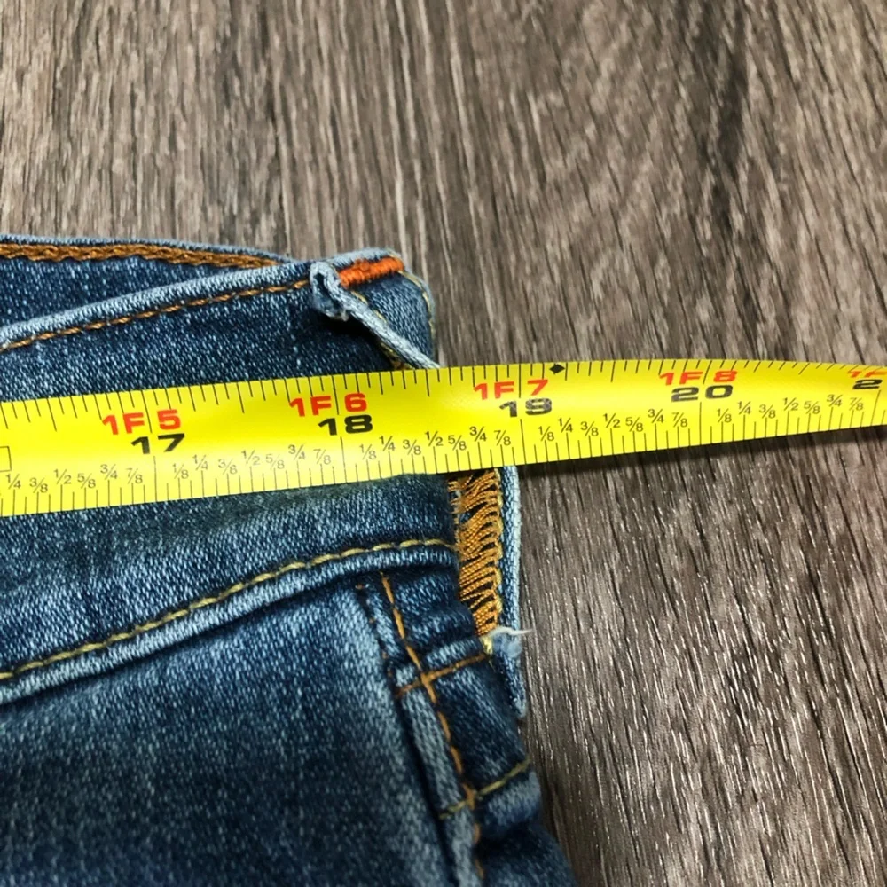 True Religion Rocco Relaxed Skinny Jeans Mens Size 34 Blue Medium Wash Stitch